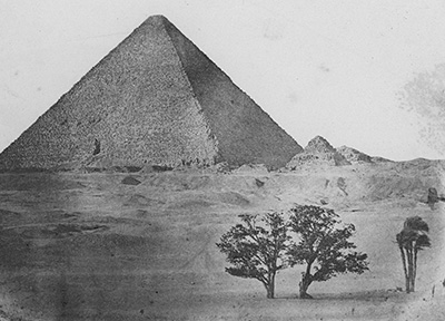 クフ王のピラミッドの画像